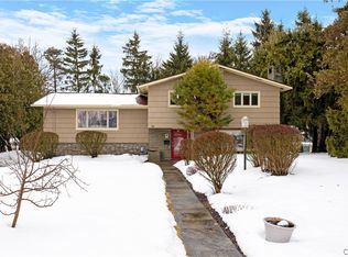 10 Northridge Rd, Syracuse, NY 13214