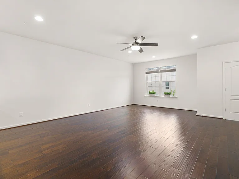 7732 Rearden Ct — Photo 19