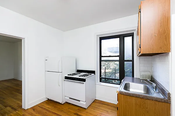 Rented by Terra Magia Inc | media 6