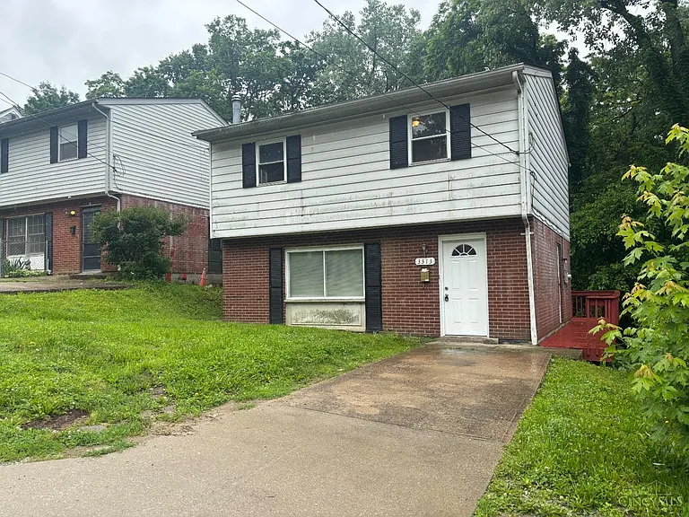 3313 Freddie Dr — Photo 1