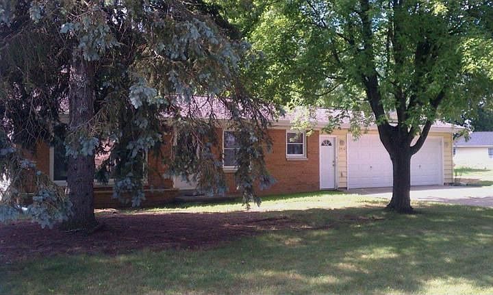 1st image of 2412 Elmwood St