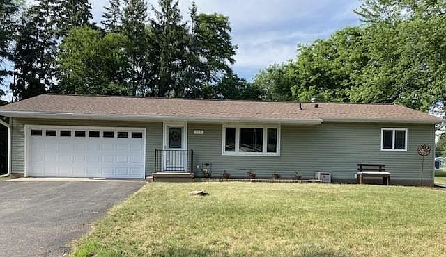 1st image of 111 Herwig Ct