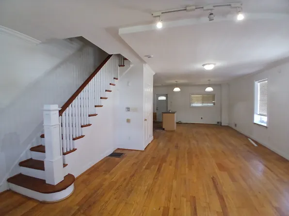 (undisclosed Address), Baltimore, MD 21217