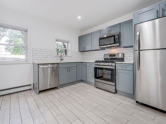 2nd image of 390 Virginia Ave