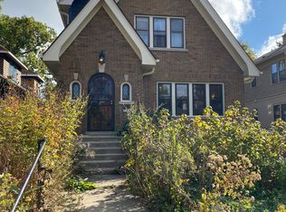 3348 N Dousman St #3348, Milwaukee, WI 53212