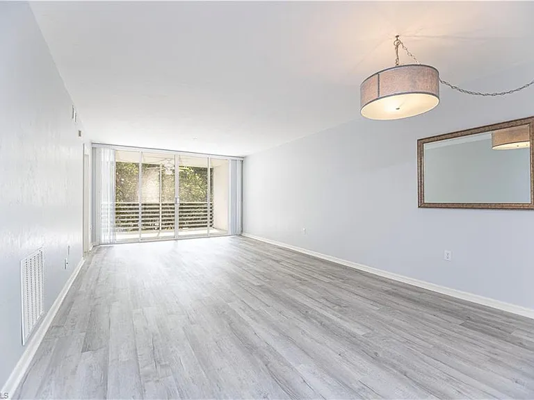 290 Naples Cove Dr #2204 — Photo 3
