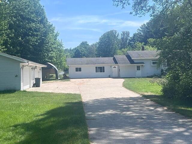 1st image of 8671 Thirteen Mile Rd