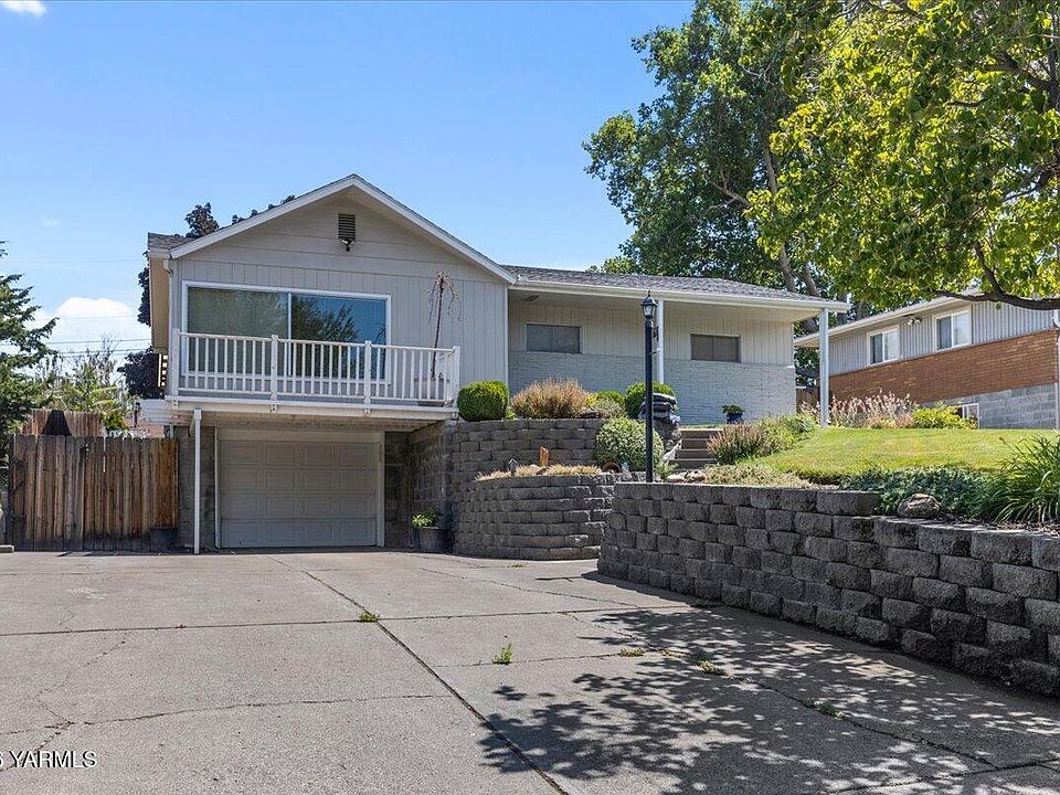 1st image of 305 N 28th Ave