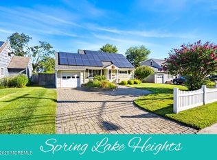 808 Allaire Rd, Spring Lake, NJ 07762