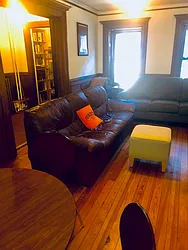 Rented by Alexander Bilu, LREB