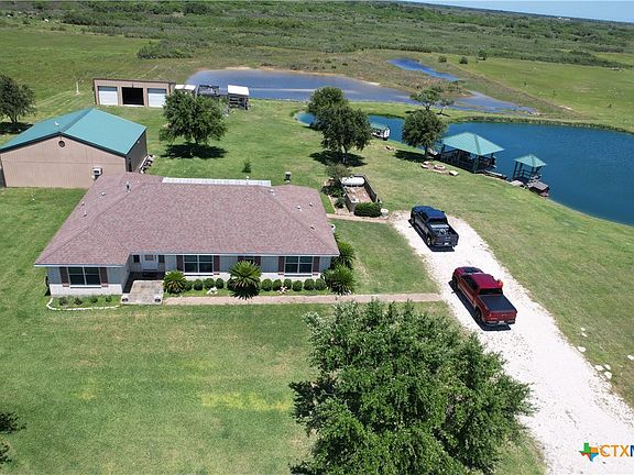 3rd image of 446 Gibb Blvd