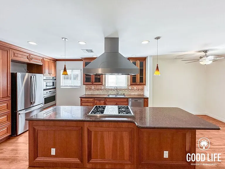 1770 W Chateau Ave — Photo 4