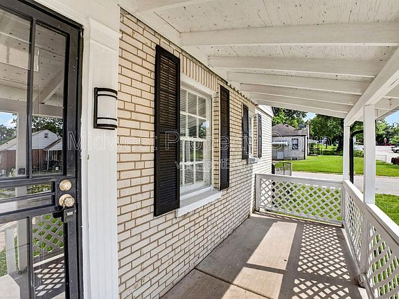 2nd image of 222 Henquin Dr