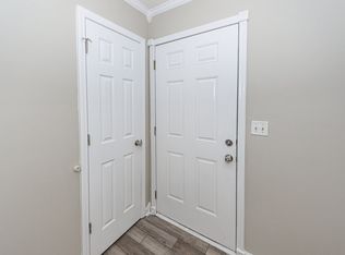 200 Barshay Dr, Summerville, SC 29483