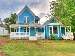 503 E Springer Ave #A, Guthrie, OK 73044