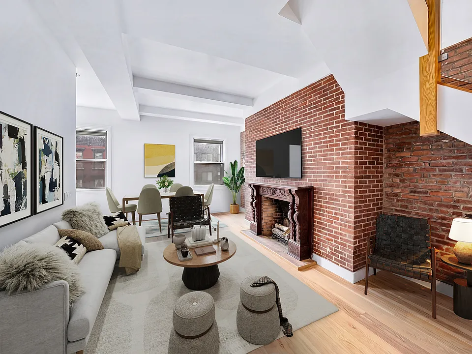 521 W 47th St #4D