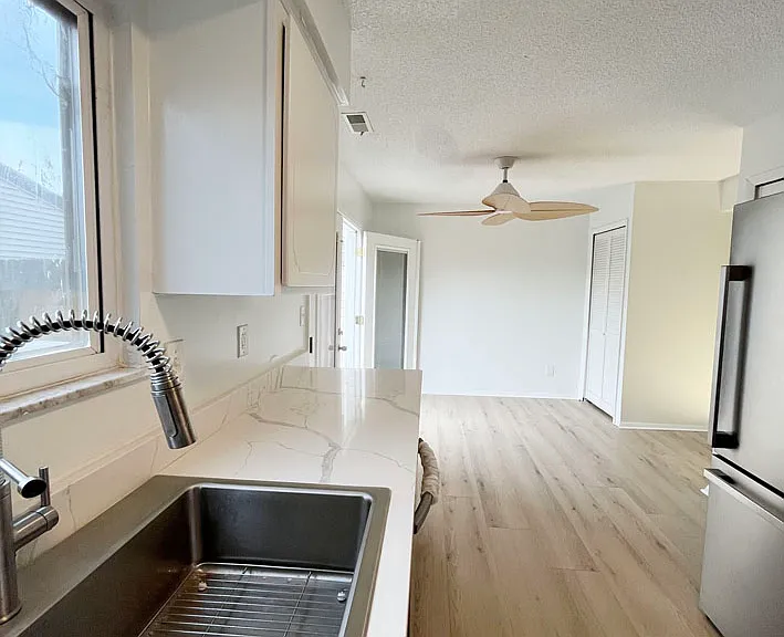 1412 Bairstow Ct — Photo 10