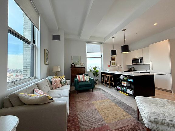 5th image of 30 Morningside Dr APT 507