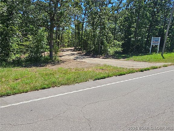 4th image of 23025 Highway W W
