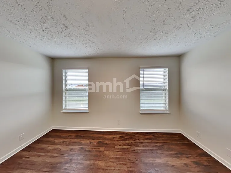 3331 Foxside Ln — Photo 13