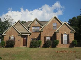 215 Woodford Dr, Millbrook, AL 36054