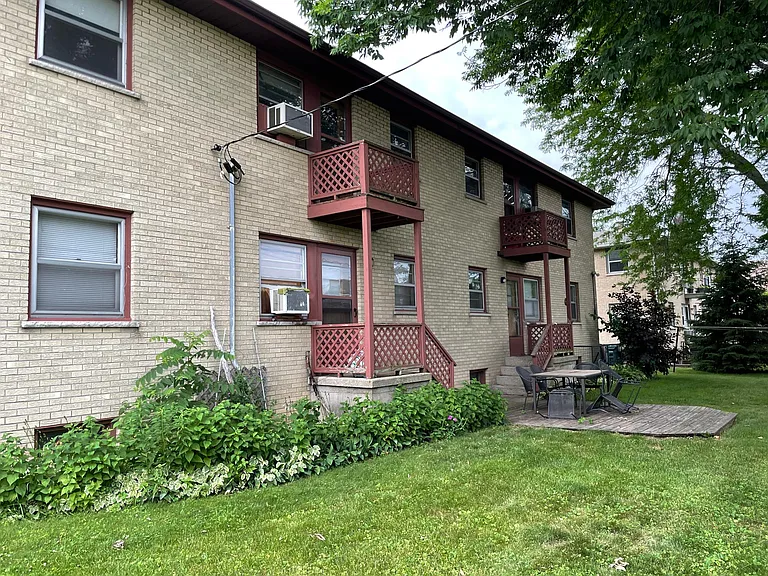 202 Davidson St #3 — Photo 17