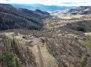 613 Cove Rd, Ashland, OR 97520