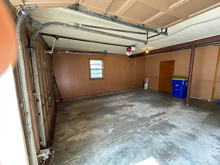 8418 Travis Ln — Photo 14