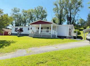 119 Riley Dr, Chilhowie, VA