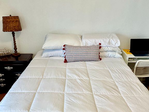 4th image of 235 Leeds Ave #237