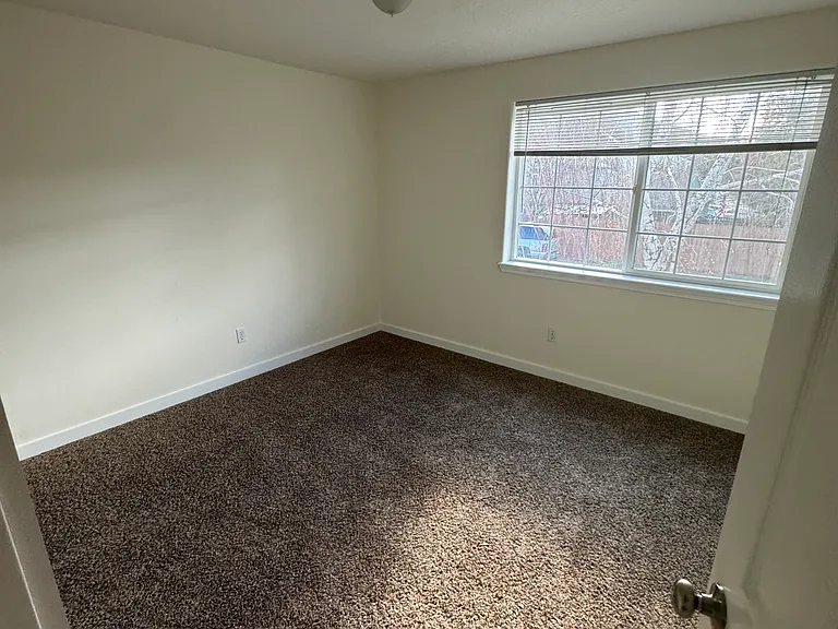 1436 NE Whisper Ridge Dr #2 — Photo 12