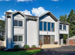3403 Rosebriar Ave, Glenshaw, PA 15116