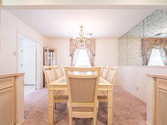 5th image of 1716 Tara Cir