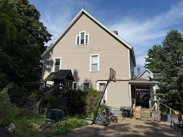 2 Rose Ln, Chillicothe, OH 45601