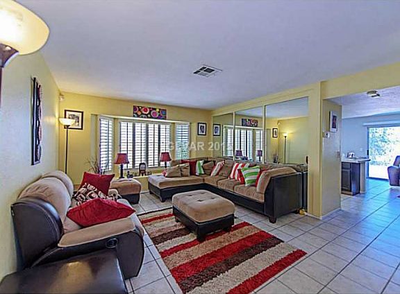 4th image of 7508 Crystal Isle Way