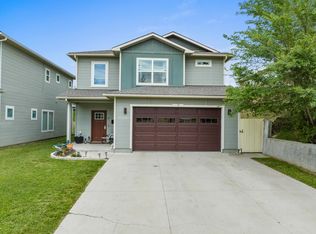 9 11th Ave NE, Minot, ND 58703