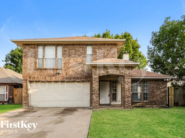 326 Valley Mills Dr, Arlington, TX 76018