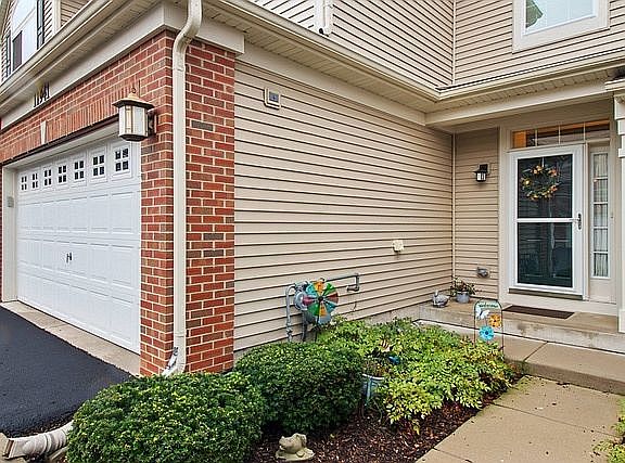 2nd image of 11941 Brunschon Ln