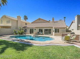 2033 Deer Springs Dr, Henderson, NV 89074