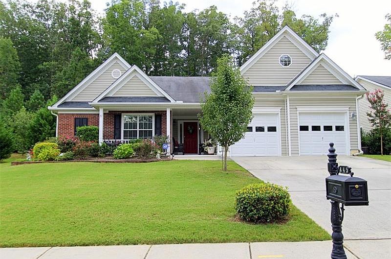 1st image of 445 Ballyshannon Dr