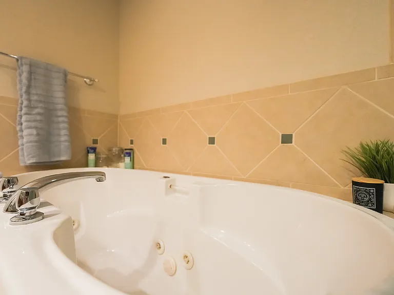 2115 Tesoro Pl #4 — Photo 5