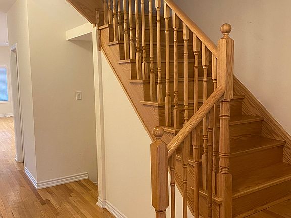 4th image of 70 Aspen Hills Rd