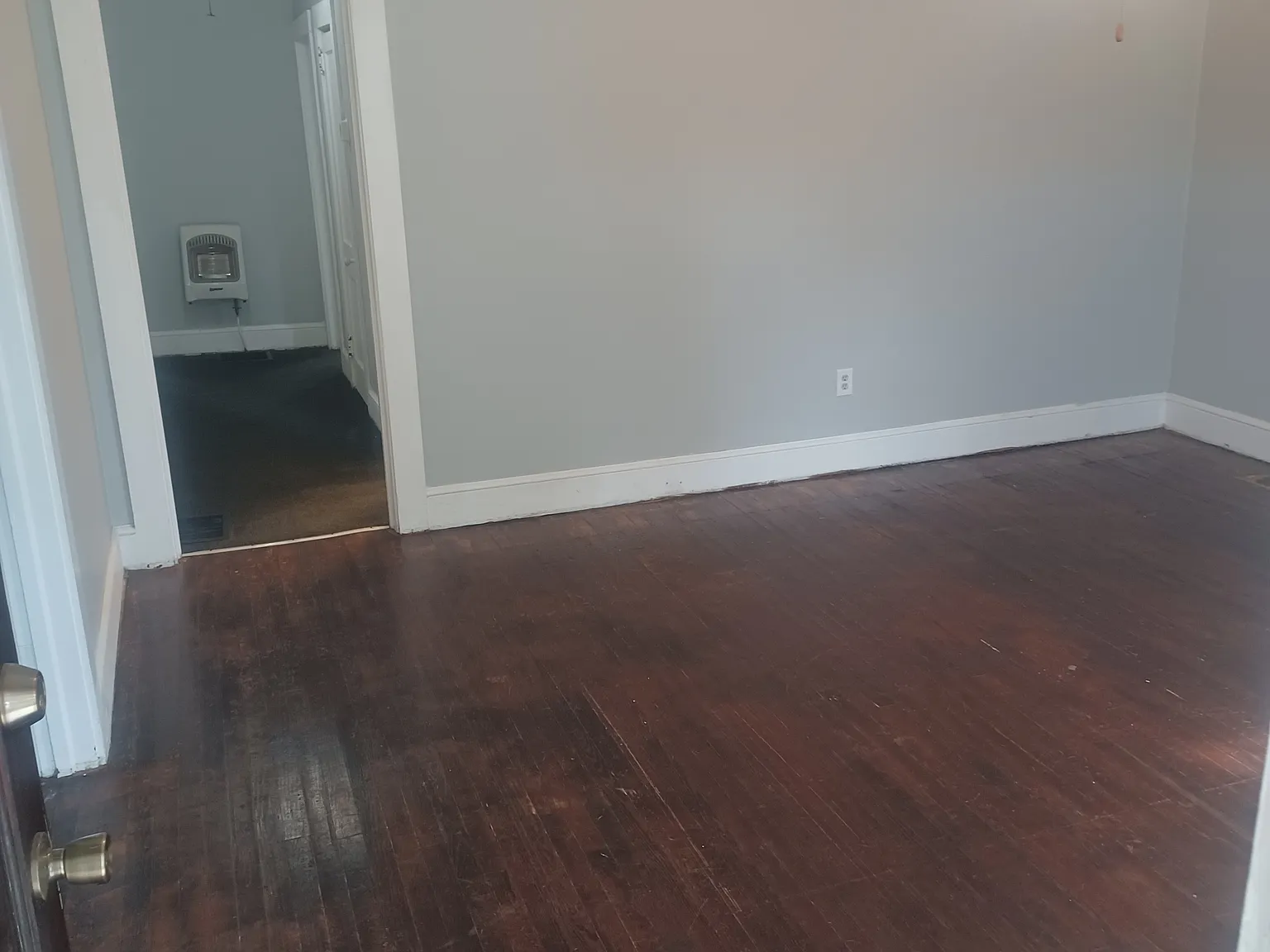 3 bed, 1400 sqft, $1,500 — Photo 3