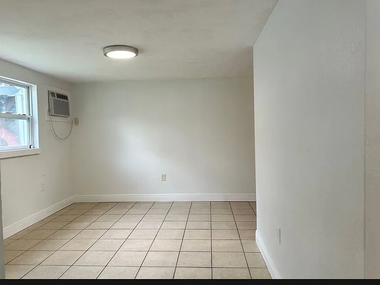 6713 S Kissimmee St #A — Photo 4