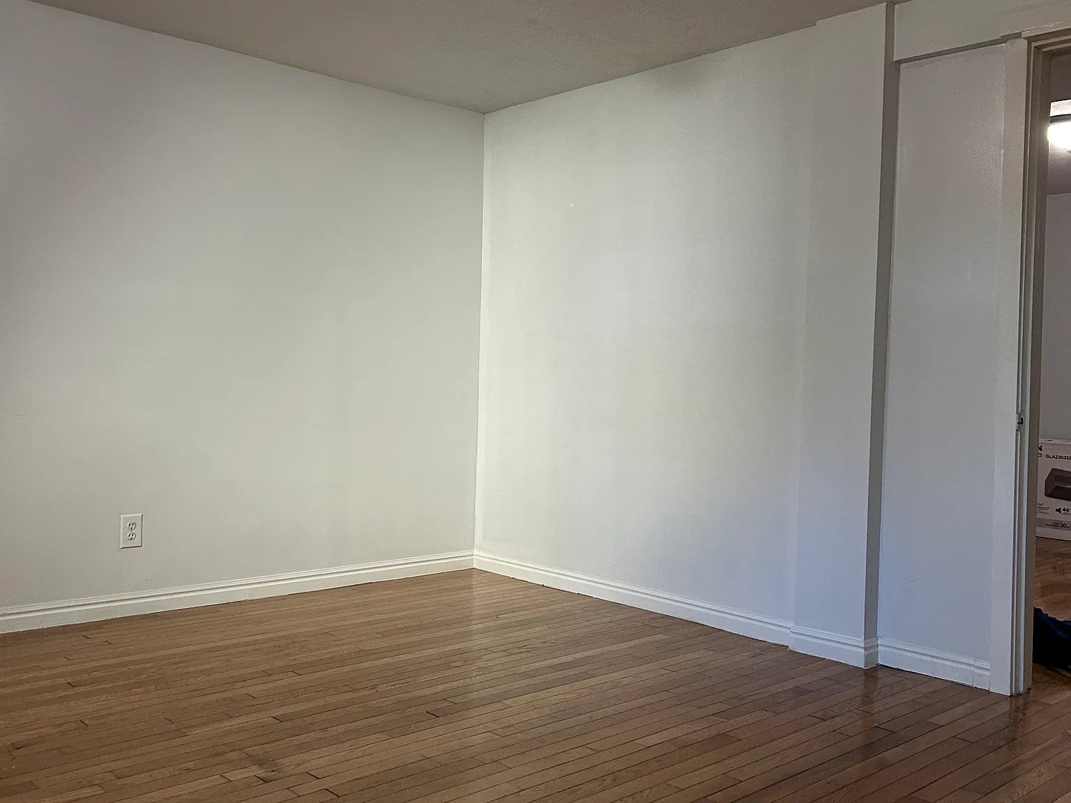 8886 Mingo Park Dr — Photo 4