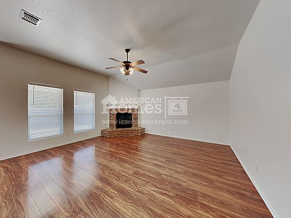 3rd image of 6928 Denver City Dr