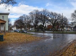 94 Peck St, Rochester, NY 14609