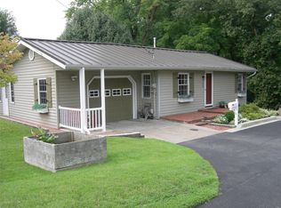 748 W Oak St, Chester, IL 62233