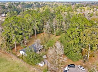 17078 Oak Grove Ln, New Caney, TX 77357