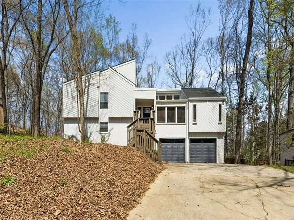 1309 Laurel Cliff Dr SE, Smyrna, GA 30082